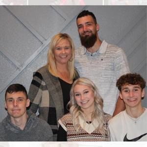 Meet your Posher, Hunter